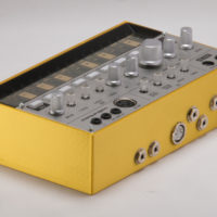 Korg Volca 'Max' case, gold edition - details on pimpyourvolca.com